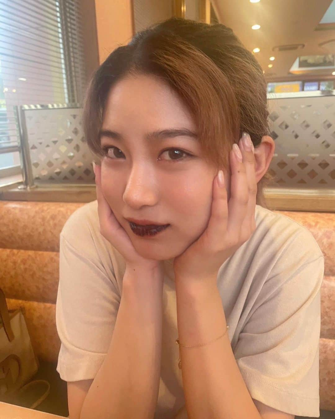 谷かえさんのインスタグラム写真 - (谷かえInstagram)「イカ墨メイク🦑🖤💄」6月27日 18時48分 - tani_kae