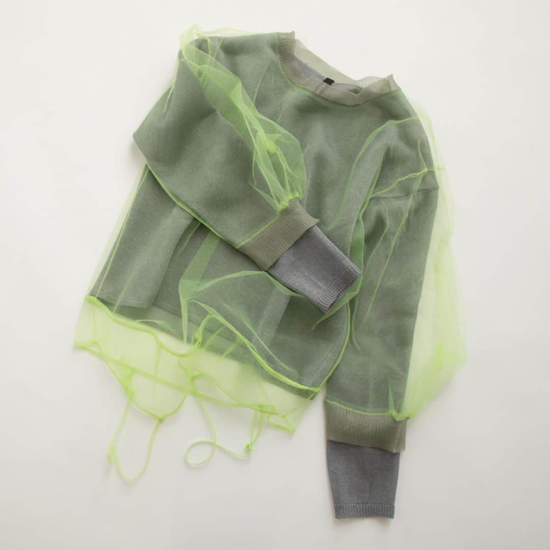 AULA AILAのインスタグラム：「・INFORMATION AULA AILA OFFICIAL WEB STOREにて、SUMMER SALE 開催中！！  2WAY LAYERED SHEER PULLOVER COLOR GRAY SIZE 0 ¥16,500  是非この機会にご覧くださいませ。  #SUMMERSALE #2023SS #セール」