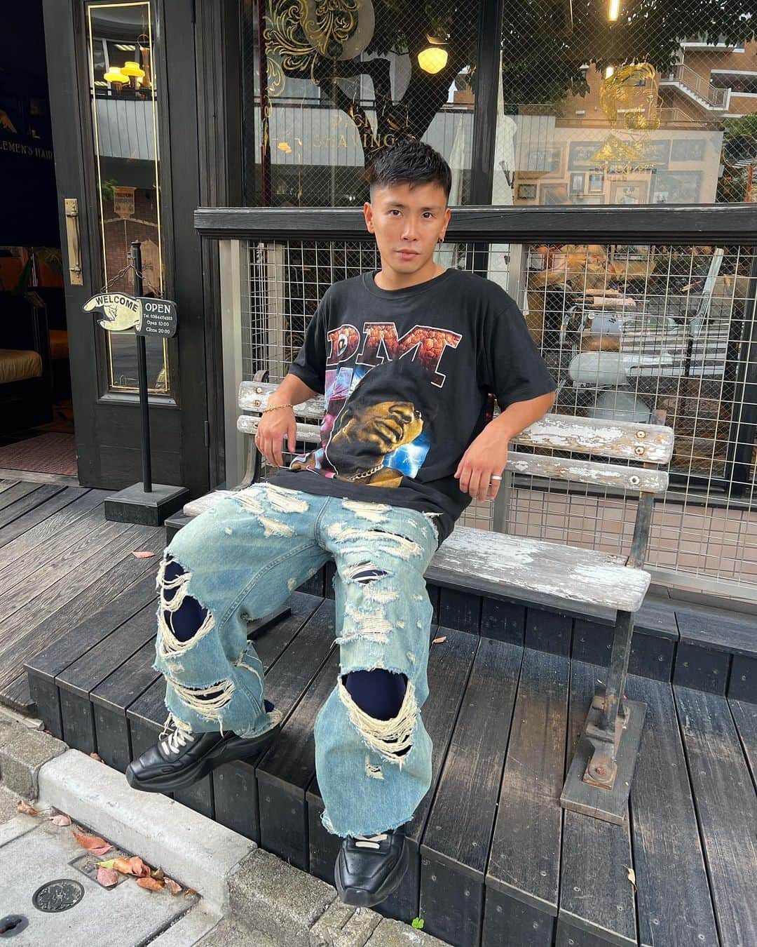 岩田翔吉さんのインスタグラム写真 - (岩田翔吉Instagram)「My life is full of love 🧡🧜🏾‍♀️🪼🐚🍿♪  #dmx #balenciaga #rickowens #destroyeddenim #goyard #bobmarley #vintagetee #saintmxxxxxx #littlemermaid #disney #outfits #ootd #fashion」6月27日 19時18分 - shokichiiwata_tokyo