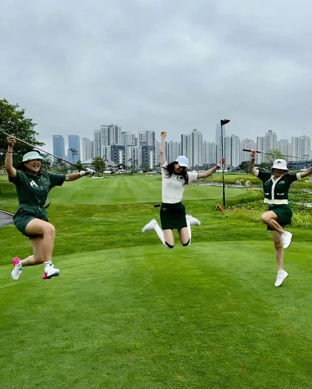 jiesuuさんのインスタグラム写真 - (jiesuuInstagram)「🐅🏌🏻‍♀️⛳ The Best events of 2023💚  #말본골프 #23말본인비테이셔널 #malbongolf」6月27日 19時45分 - jiesuu