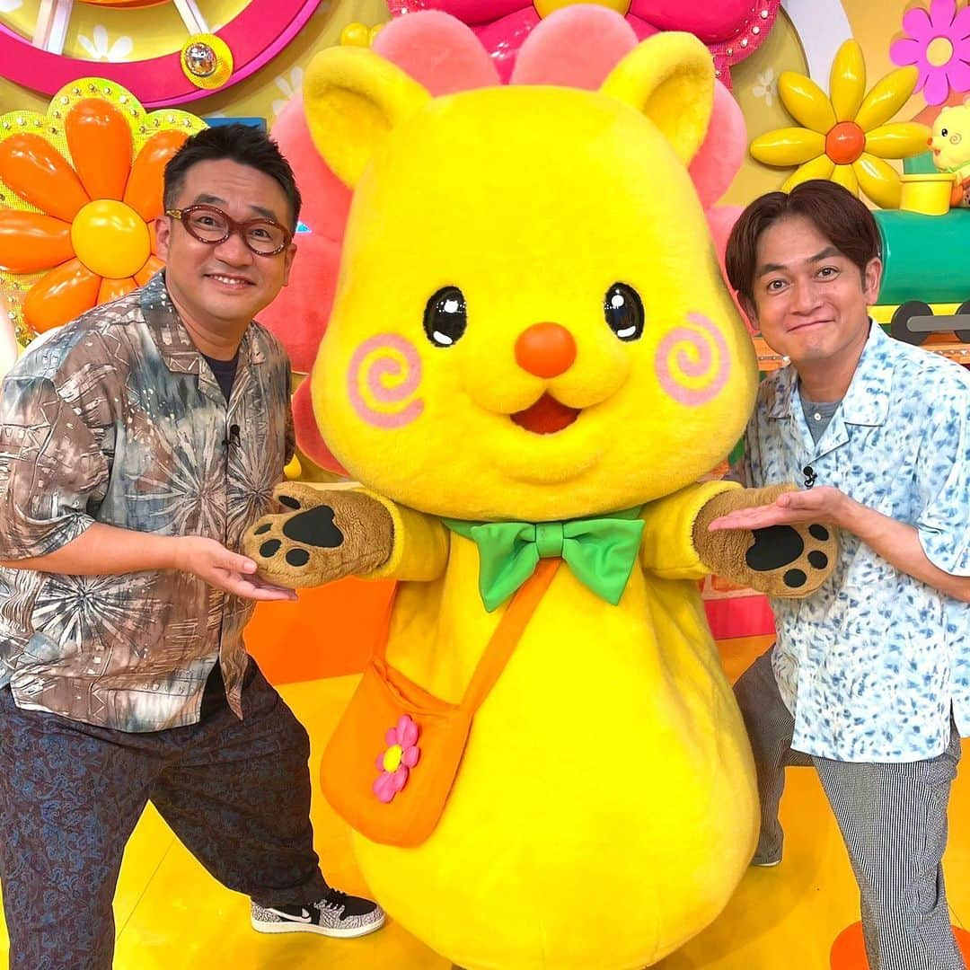 日本テレビ「ヒルナンデス！」さんのインスタグラム写真 - (日本テレビ「ヒルナンデス！」Instagram)「. ローカル線ぶらり旅！いつも発車時刻ぎりぎりに駅に駆け込むイメージがありましたが、今回は2時間のんびり楽しめた駅もあり、途中で温泉にも入って旅行感がありましたね🌊🍈大洗、魅力たっぷりでした！後編も楽しみです！  そして、クイズ！誰うた、皆さんは何問分かりましたか？スタジオではスペシャルアーティストとして#なすなかにし のおふたりが生歌唱🎤✨ありがとうございました！  🌼明日のヒルナンデスは〜？🌼  オードリー番組卒業SP🌸  ①ナンチャン×オードリー　ドライブ旅 ナンチャンとオードリーが最後にやりたかった事を詰め込んだドライブ旅！  ②コスパ隊が行く！ オードリー、松本明子、富田望生が日本百貨店しょくひんかんへ！  ③思い出グルメ 約12年間ヒルナンデス！でオードリーが絶賛したグルメを思い出とともに振り返る  #ヒルナンデス #石原良純 #生田絵梨花 #有岡大貴 #長田庄平 #松尾駿 #浦野モモ (C)日本テレビ」6月27日 19時39分 - hirunandesu_ntv_official