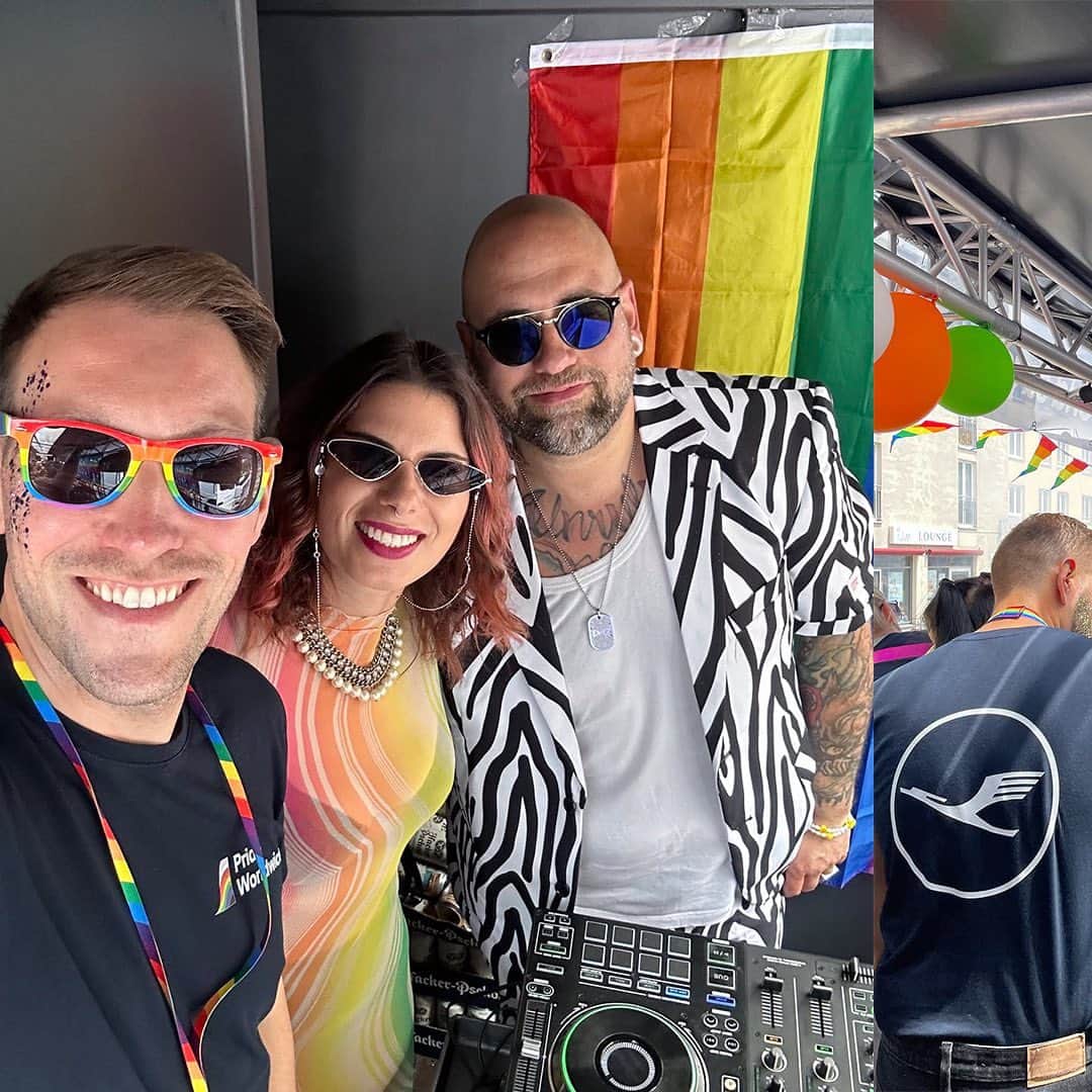 ルフトハンザさんのインスタグラム写真 - (ルフトハンザInstagram)「Happy pride month from Munich CSD! Over the weekend our colleagues hopped on the Lufthansa pride truck to partake in the Christopher Street Day parade, celebrating Munich’s colorful LGBTQIA+ community. Wishing you happy pride festivities this month and every month 🫶🏳️‍🌈  #Lufthansa #TheWorldSaysYesToYou #LoveIsLove」6月27日 19時43分 - lufthansa