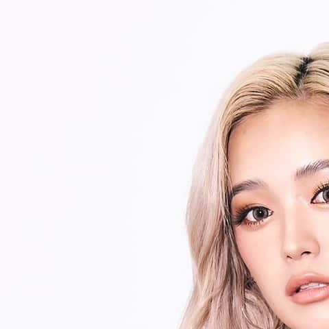nutsのインスタグラム：「𝗕𝗟𝗢𝗡𝗗𝗘𝗬 × 𝗻𝘂𝘁𝘀 @blondey_official   Model @katomika1212  @seika____official   Photographer @yutomono9   Hairmake @toyoda_madoka」