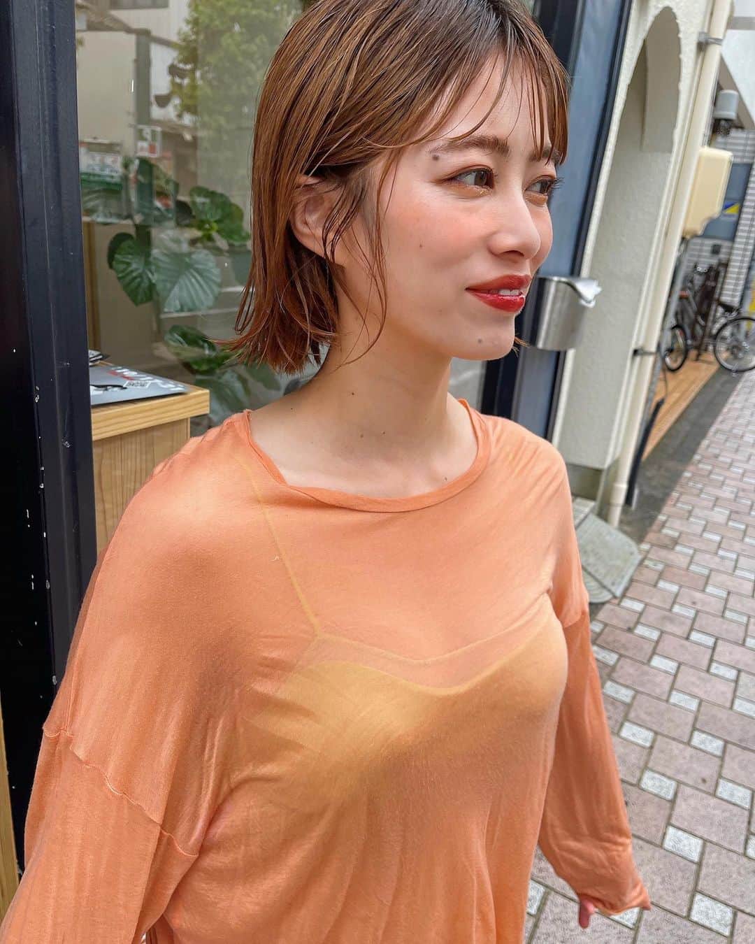 sakincho1028のインスタグラム：「ハッピーな血色感🤍 ツヤっとほんのりじゅわっと。 かわいかったなぁ💫👶🏻🤰  #hairarrange#hair#arrange#hairset#ヘアアレンジ#アレンジ#ヘアセット#豊橋#美容室#豊橋美容室#結婚式#ブライダル#ヘアメイク#メイク#撮影#妊婦#マタニティ#マタニティフォト」