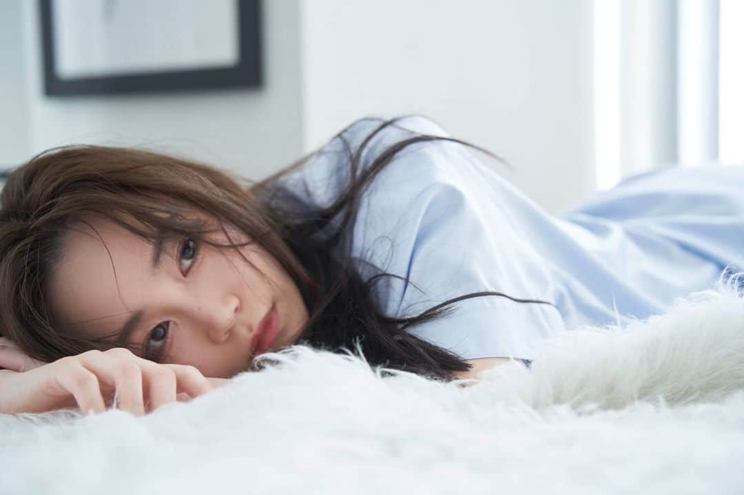 鷲尾伶菜のインスタグラム：「オフショット」