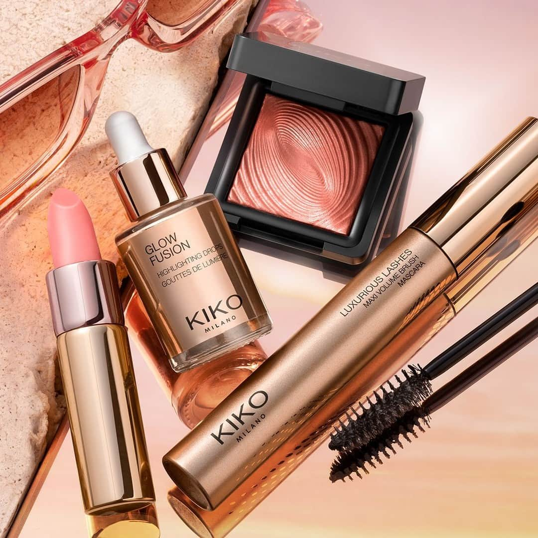 KIKO MILANOさんのインスタグラム写真 - (KIKO MILANOInstagram)「All you need for that ‘la dolce vita’ glow! 😍 Grab these now for a stunning Italian summer!⁣ ⁣ #KIKOMilano #summermakeup #pinklipstick #shimmereyeshadow #glowymakeup⁣ ⁣ Glow Fusion Highlighting Drops 02 - Luxurious Lashes Maxi Volume Brush Mascara - Water Eyeshadow 218 - Ph Glow Lipstick⁣」6月27日 20時35分 - kikomilano