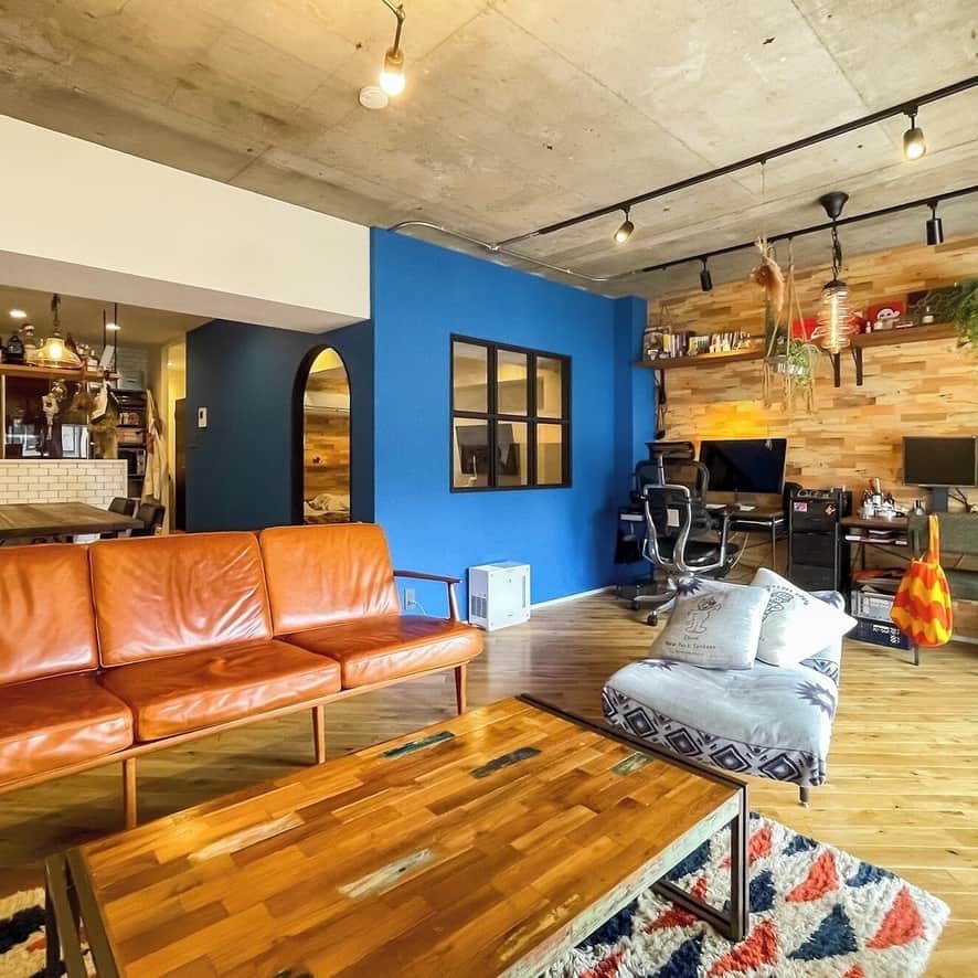 カウカモ ｜『一点もの』の住まいに出会おうのグルメインスタ