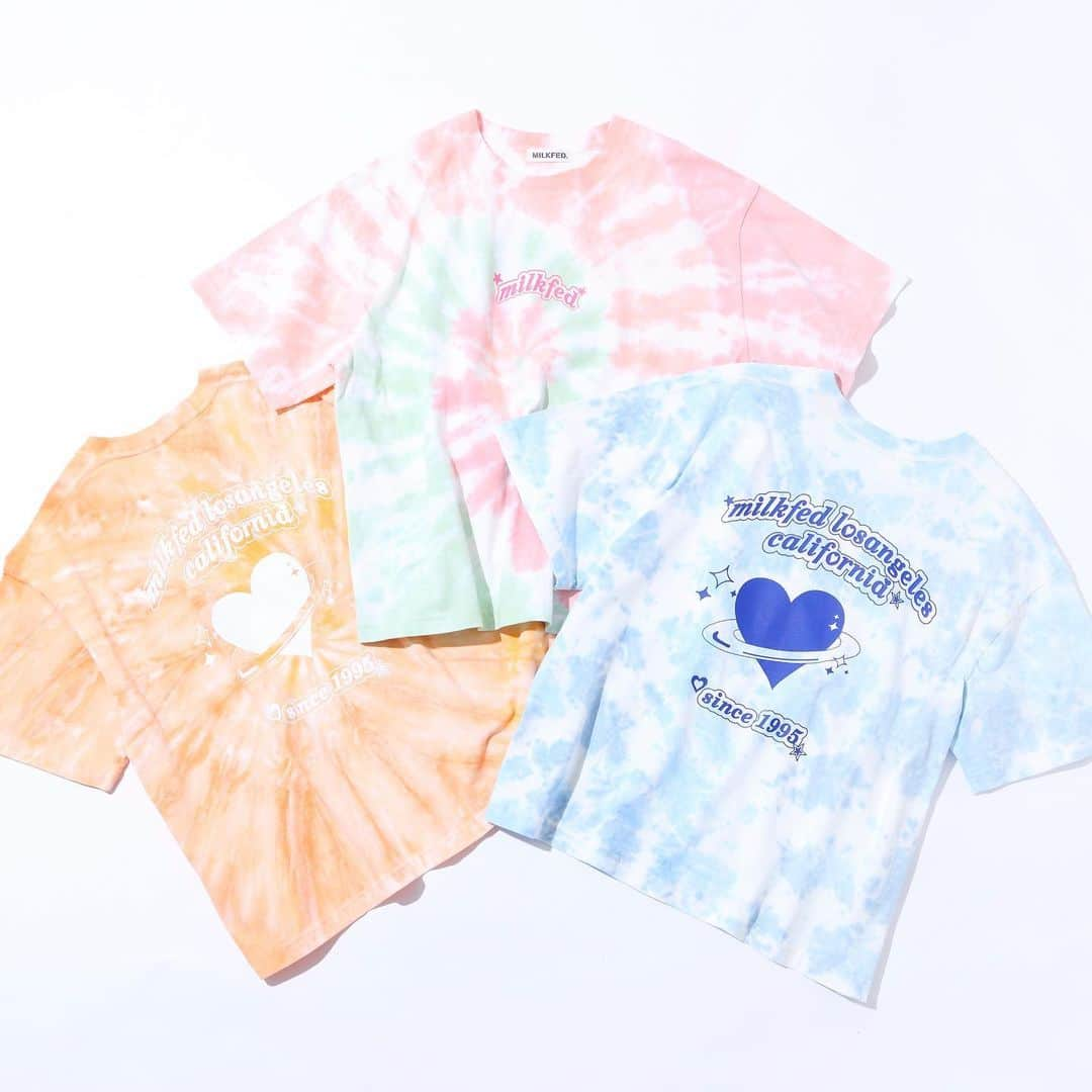 MILKFED.さんのインスタグラム写真 - (MILKFED.Instagram)「【RECOMMEND T-SHIRT】 ⁡ ☑︎ TIE-DYE TOP カラー:LtPINK,ORANGE,LtBLUE サイズ:ONESIZE ⁡ ⁡ ⁡ ⁡ #milkfed #milkfedjp #ミルクフェド #ガーリーストリート #カジュアルコーデ #大人カジュアル #カジュアルコーデ大人可愛い #新作 #夏服コーデ #夏コーデ #夏カラー #夏アイテム #カジュアルガーリー #ガーリーカジュアル #ストリートファッション #ミルクフェドTシャツ #Tシャツコーデ #タイダイ #タイダイ染め #タイダイ柄 #タイダイTシャツ #フェスコーデ  #フェスTシャツ #カラーTシャツ #ハートモチーフ #ハートTシャツ #推しカラー #推しカラーコーデ #オレンジTシャツ #ピンクTシャツ」6月27日 21時39分 - milkfedjp