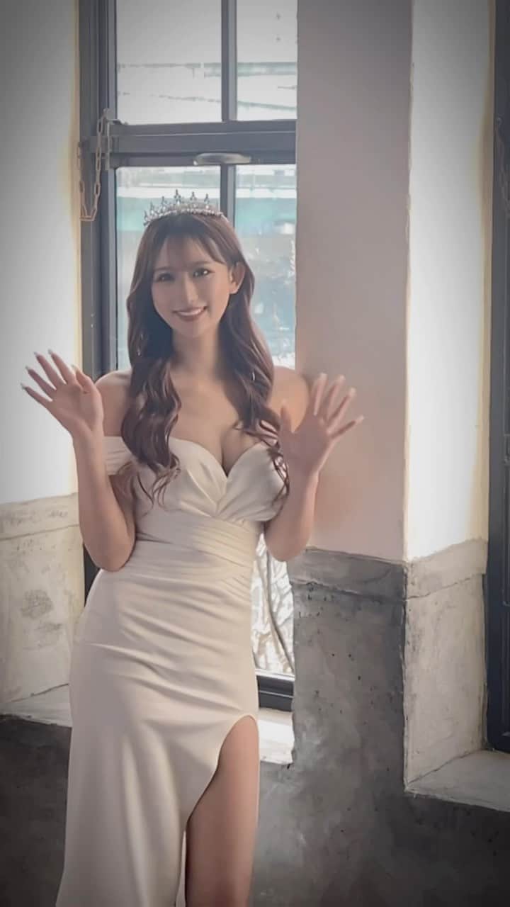 ドレスショップTIKA公式のインスタグラム