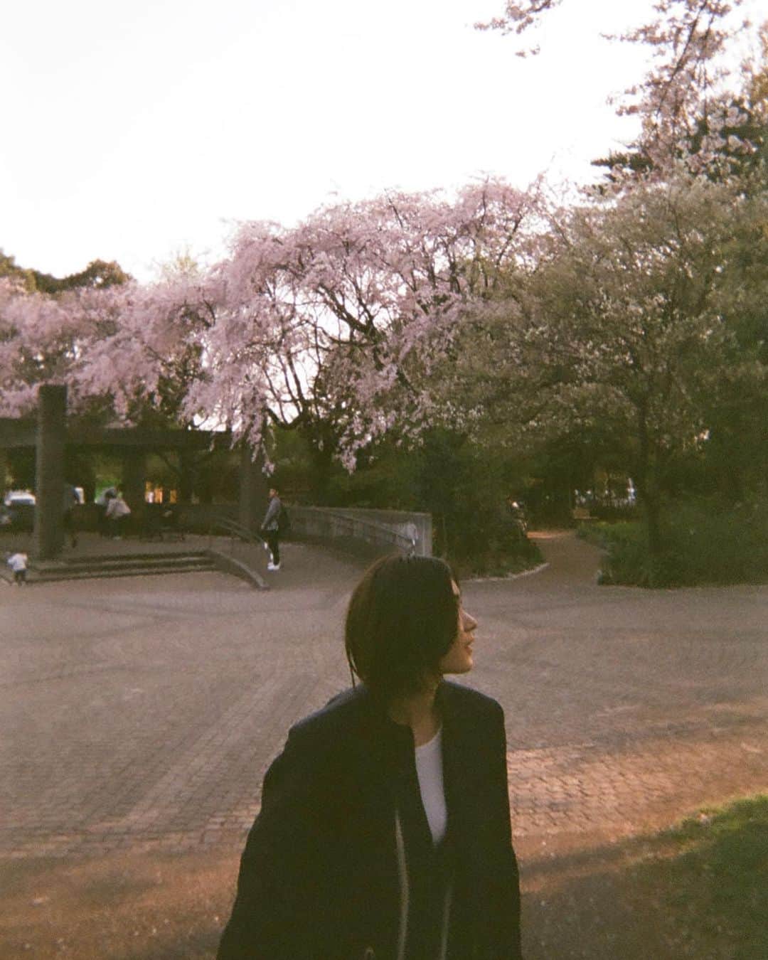 山田愛梨さんのインスタグラム写真 - (山田愛梨Instagram)「2023 春 🌸🖤」6月27日 22時02分 - airi_yamada