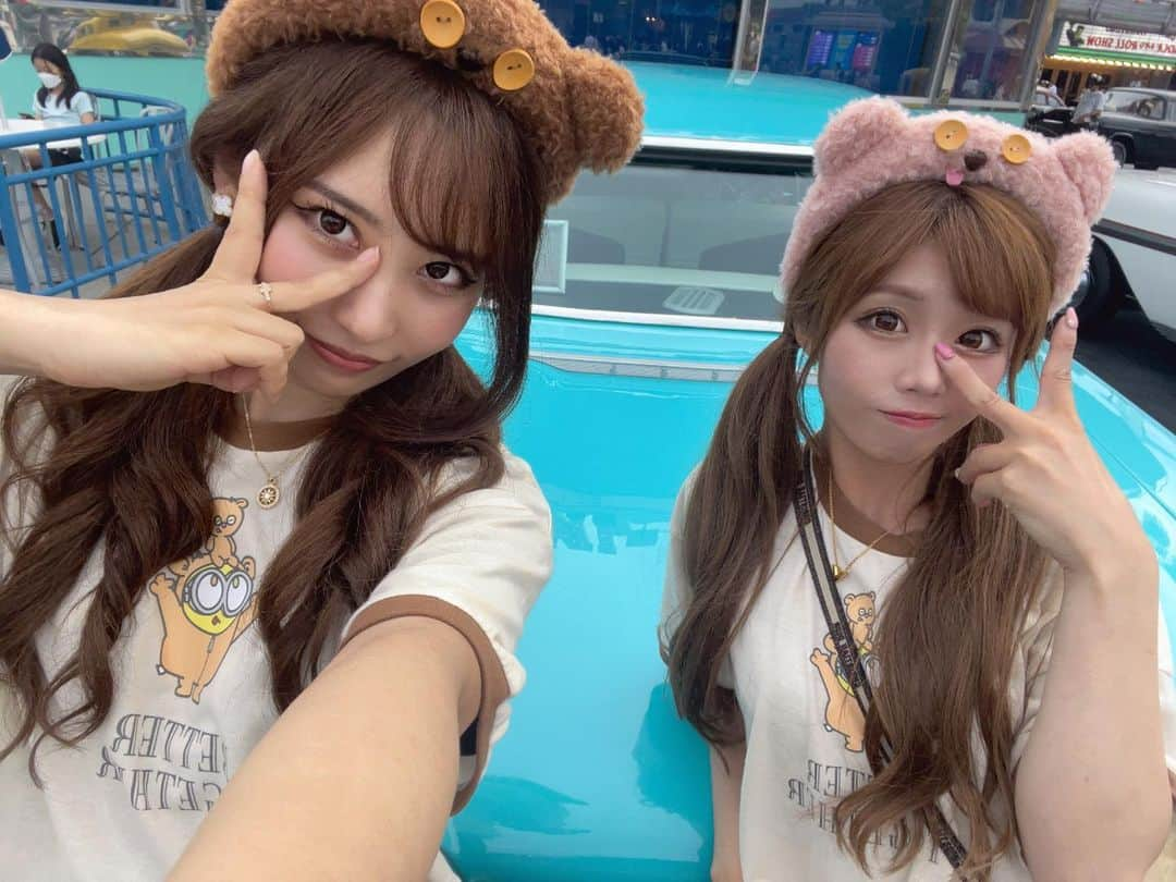 椿美羽のインスタグラム：「ユニバ旅🌎♡ @abichan1123.bibi  @universal_studios_japan   #シャンパン #キャバキャバ #新宿 #歌舞伎町 #キャバ嬢 #キャバドレス #ヘアメ #happy #ライブ配信 #歌舞伎 #キャバ  #ショット #六本木 #andy #ドラクエウォーク  #ミナミ #アイドル #ハロプロ #渋谷 #カラコン #ロリ #メンヘラ #ティックトック #荒野女子 #荒野行動 #ブラウンファーム #ユニバ」