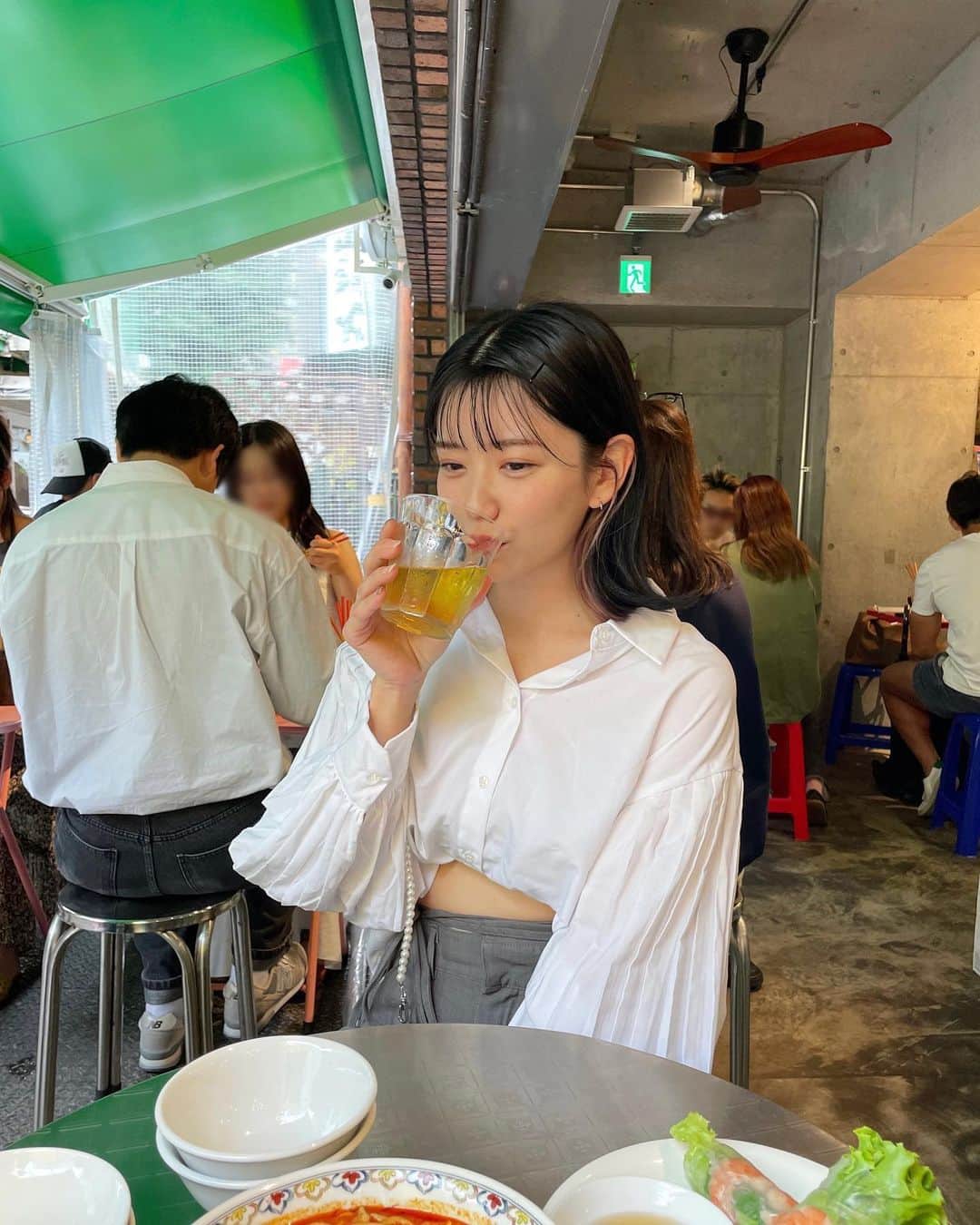 高萩千夏のインスタグラム：「タイ料理🇹🇭  文化に触れるって学びが多くて素敵よね にきちゃんでいろんなところ行きたい！ 海外の皆さんに会えますように💓」