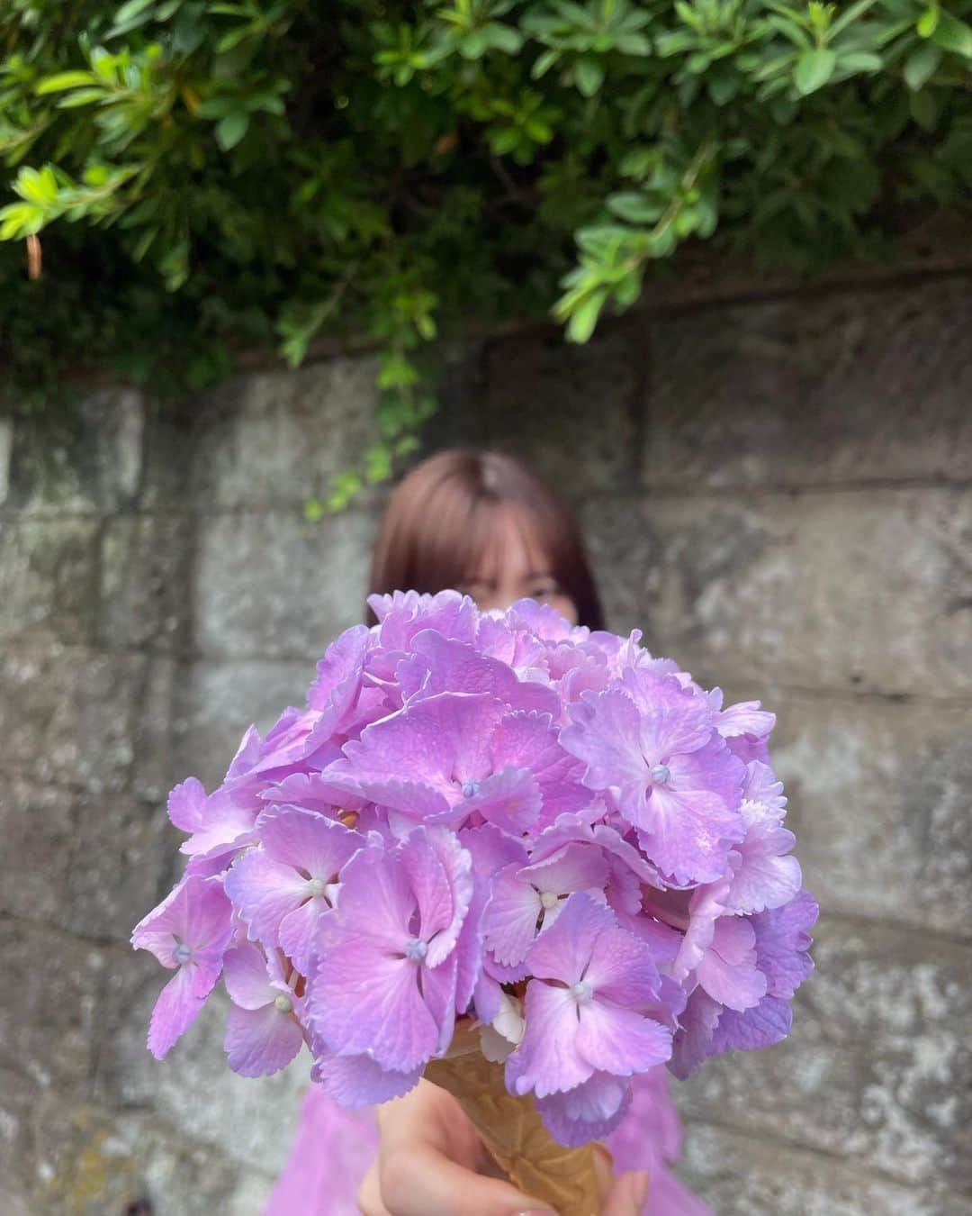 鈴木愛理さんのインスタグラム写真 - (鈴木愛理Instagram)「✴︎ じぶんメイクで楽しく撮影した日。ナチュラル〜🧚🏻‍♂️  #💟」6月27日 22時30分 - airisuzuki_official_uf