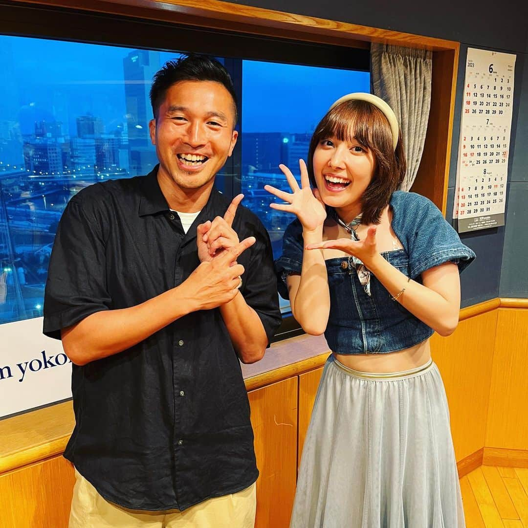 柴田聡さんのインスタグラム写真 - (柴田聡Instagram)「今週も お休みの植松ティッピーに 変わって #とれせん 代打☆  呼ばれたらいつでも行く男w 初めましてのあみちゃんと コンビでお届けしました！  TikTokのティの字も知らない オジサンと楽しくお話し してくれてありがとう^ ^  おかげさまであっちゅう間の 4時間でした♪  移り変わりの激しい TikTokに少しでも興味 持てるようがんばってみる！  #Fmyokohama #泉ノ波あみ ちゃん」6月27日 22時58分 - satorushiba