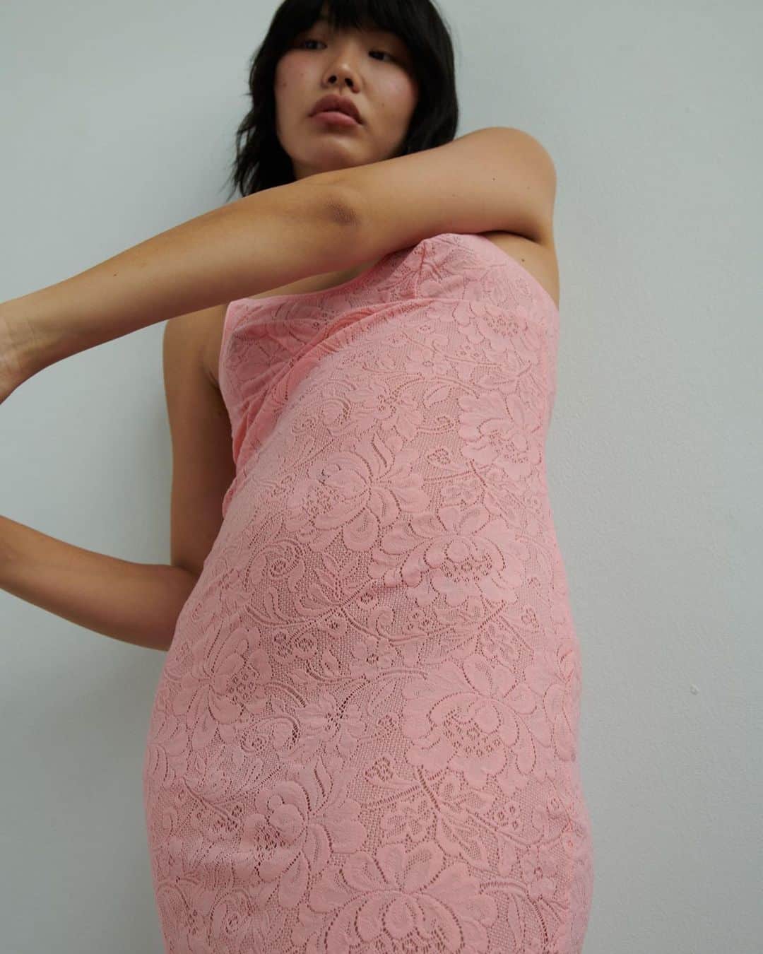 Araksのインスタグラム：「Narran in the Honor Slip. Made from soft stretch french lace that gently hugs your curves.⁠ #ColorByAraks⁠ #EthicallyMade⁠ #SlowFashion」