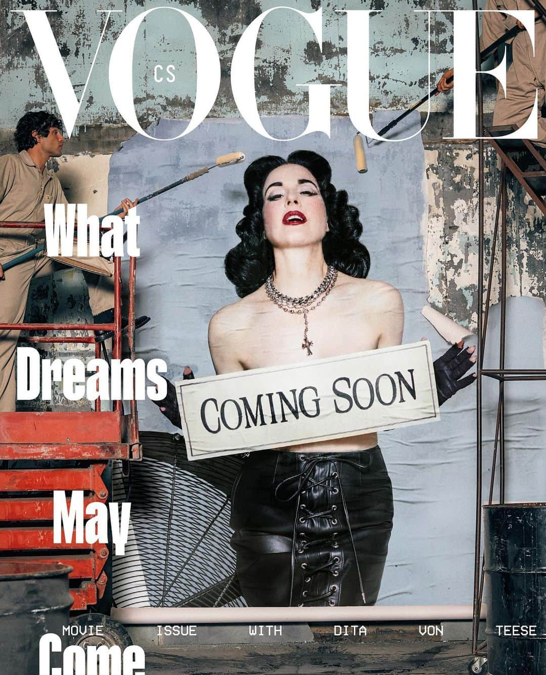 ディタ・フォン・ティースさんのインスタグラム写真 - (ディタ・フォン・ティースInstagram)「#JulyIssue: Ladies and gentlemen, the international queen of burlesque: Dita von Teese.  Ve slovníku pod pojmem femme fatale byste našli její fotografii. Burlesque diva, milovnice glamouru a jedna ze čtyř cover stars červencového vydání #VogueCS se díky své vášni pro retro stala ztělesněním zlaté éry Hollywoodu. Dita von Teese (@ditavonteese), vlastním jménem Heather Renée Sweet, nadále proměňuje své sny ve skutečnost.   Červencové vydání se věnuje filmové scéně a snům ve všech podobách. V prodeji je od čtvrtka 15. června na novinových stáncích, online a v aplikaci Vogue CS.  _ @ditavonteese má na sobě náhrdelníky, rukavice a sukni, vše @chromeheartsofficial _ #VogueCS #OnlyinVogue #WhatDreamsMayCome #MovieIssue #DitaVonTeese #MorelliBrothers #BurlesqueQueen _ Photo: @morellibrothers; Publisher: @michaelaseewald_v24; Editor-in-Chief: @andreabehounkova; Talent: @ditavonteese; Models: @pedroparadis, @edsonpellegrini; Stylist: @marc_eram (@aframe_agency); Hair: @hisvintagetouch; Make up: @gregoryarlt; Production: @creativepstudio, @rafafarias88; Set Designer: @rekavivien; Photo Assistant: @harlessphoto, @maxgraywilbur, @drewschwartzphotography: Prop Assistant: Jonathan Coltrain; Casting: @bellavlasis; Location: @_studios60」6月13日 16時00分 - ditavonteese