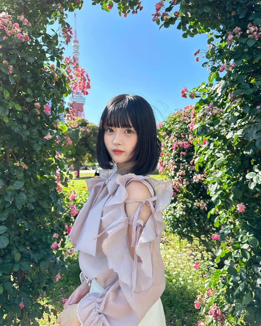 益田珠希さんのインスタグラム写真 - (益田珠希Instagram)「お気に入り写真 🌸🍃   #アイドル  #idol  #04  #大学生  #ootd  #evelyn」6月13日 15時06分 - tamaki_masuda_box