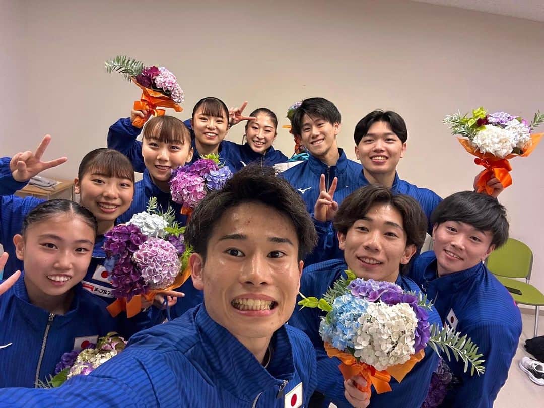 橋本大輝のインスタグラム：「. 代表選手揃いました！🇯🇵 自分の演技ができるように準備していきます！  #世界選手権🇧🇪 #今年こそ」
