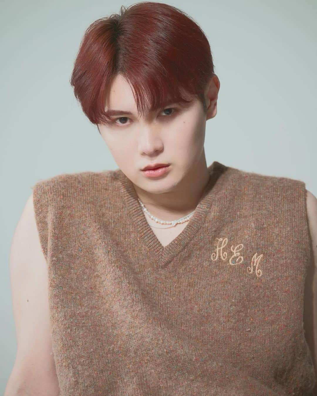 のインスタグラム：「❤️‍🔥🧶🪽  📸 @jp_shoma  💄 @yuri.kohara」