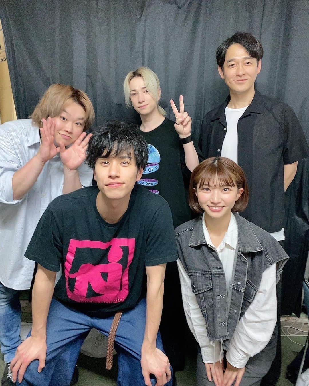 横道侑里のインスタグラム：「#ナイコンエイド  ありがとうございました！  ファーストテイク朗読劇、#ナイスコンプレックス　 緊張したけど楽しかった…！ 素敵な人と素敵な作品とまた出会えました。 本当にナイスコンプレックスさんが、そしてキムラさんの作品が大好きです。  配信今日から始まっているのでぜひ。  http://confetti-web.com/NAIKONAID_streaming  #ナイコン」