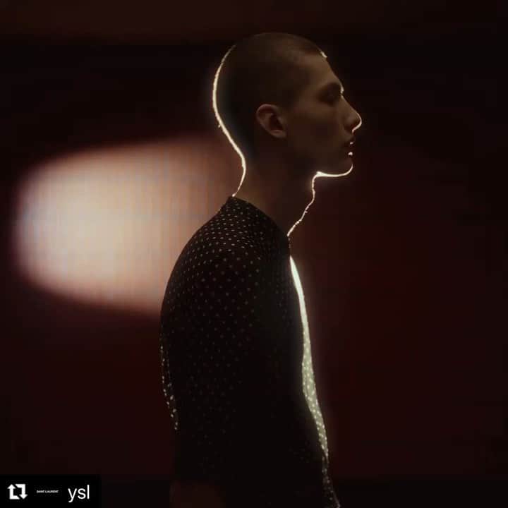 久保田有人のインスタグラム：「Saint Laurent  Men’s Summer 24 Show in Berlin, June 12  Thanks again for a wonderful show!🌹  @ysl   @anthonyvaccarello   #サンローラン   #ysl   #saintlaurent   #yvessaintlaurent」