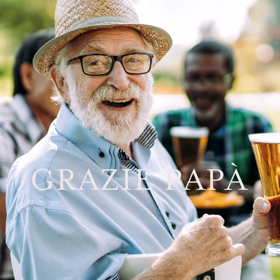 EATALY Tokyoのインスタグラム：「❤️Grazie papa`!❤️  父の日のギフトにイータリー おすすめのイタリアンクラフトビール”Baladin"ギフトセットを3種類ご用意致しました。（18日まで） 大好きな papa`に素敵な時間のプレゼント！  --------------  ·父の日セット　￥3,800 　バラデンビール 750ml（1本）  バラデングラス 　先着でイータリーオリジナルバッグプレゼント  ·父の日クラフトビール３缶セット　￥2,200 　バラデン　イッパ缶 　バラデン　スッド缶 　バラデン　ポップ缶 　イータリー”Grazie papa`”ギフトボックス付き  ·バラデングラス　￥1,650 　バラデン・オリジナルグラス  ラッピング、配送も承ります。   #eataly   #イータリー   #eatalyginza   #eatalytokyo   #eatalynihombashi  #eatalyharajuku   #eatalyshonan  #父の日プレゼント  #父の日ギフト  #父の日 #グラス #イタリア #バラデン  #クラフトビール」