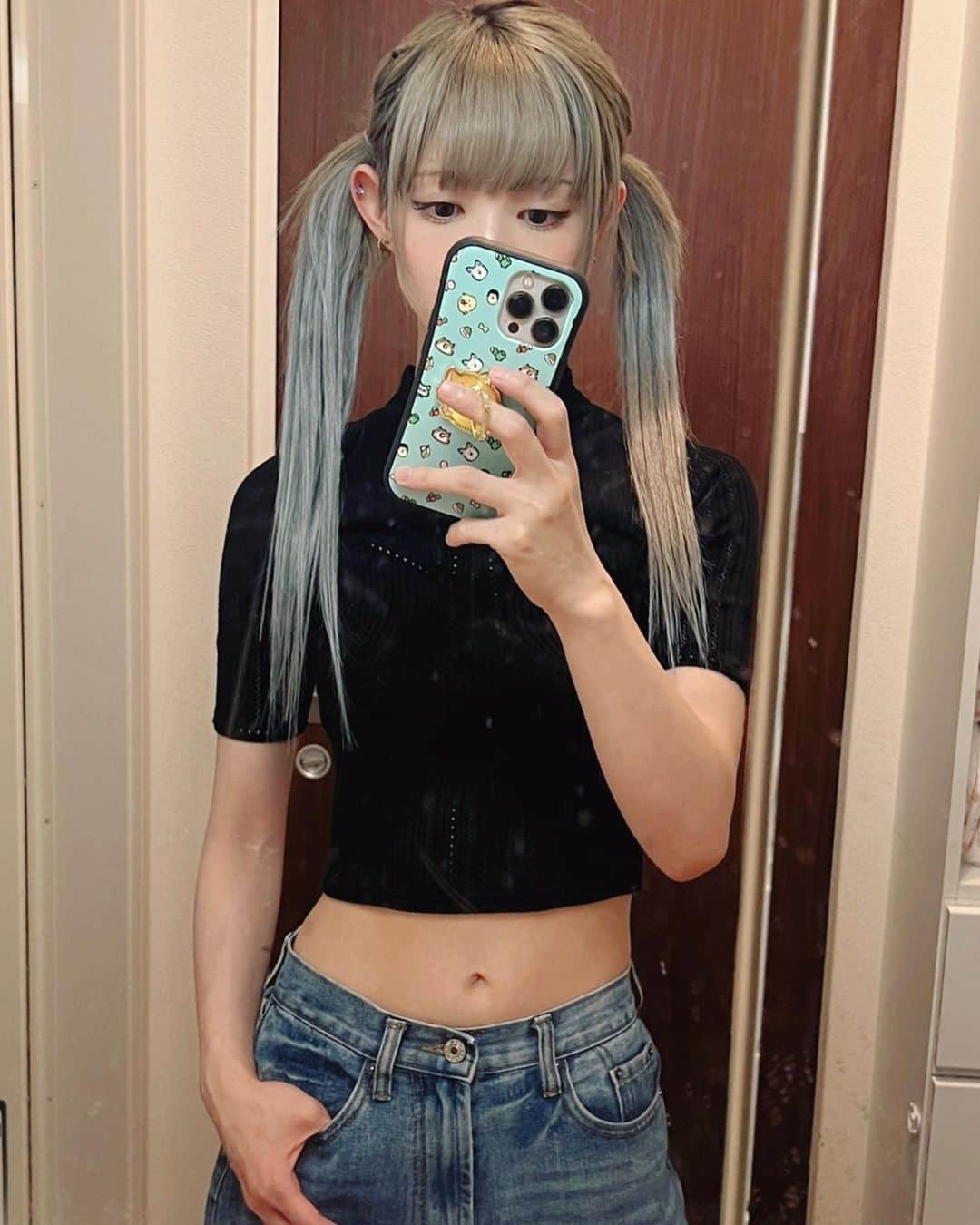最上もがのインスタグラム：「ツインテ。 今日は晴れてよかったな🌞 梅雨一瞬で過ぎてほしい」