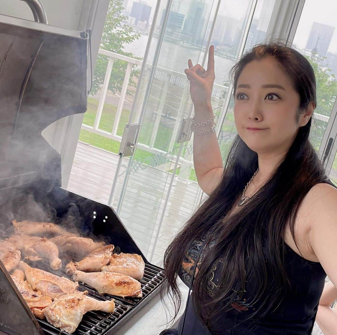 カプセルエージェンシーさんのインスタグラム写真 - (カプセルエージェンシーInstagram)「カプセルエージェンシーBBQ🍖  楽しい時間を過ごしました‼️ ありがとうございました✨  #小向美奈子 #minakokomukai  @x375x_komukai.m #折原ゆかり #yukariorihara  @yukariorihara  #小早川怜子 #reikokobayakawa  @reiko.kobayakawa #月島さくら #SakuraTsukishima @sakura1003moon  #稲森美優 #MiyuuInamori @miyuuinamori #藤咲紫 #YukariFujisaki  @fujisakiyukari  #岡西友美 #tomomiokanishi @tomomi_okanishi  #悠木あやね  #Ayaneyuki  @yukiayane0926 #結菜さき #sakiyuina @yuinasaki_0325 #葉月シュリ #shurihazuki   @shuri.hazuki  #白乃なつき #NatsukiShirono @shirononatsuki  #大島みかこ #mikakooshima @oshima_mikako  #菊川ケイト #katekikukawa @kikukawa_kate #一場れいか #reikaichiba」6月13日 14時27分 - capsuleagency_official