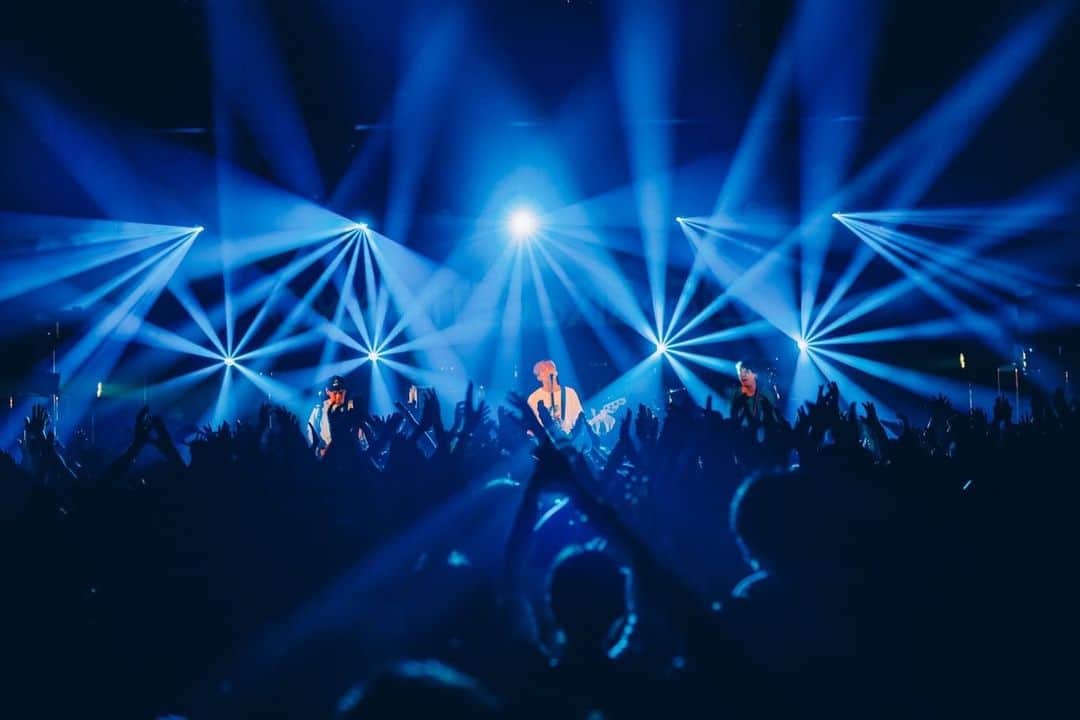 RYU-TAさんのインスタグラム写真 - (RYU-TAInstagram)「『YON TOWN tour 2023 ～町民グランプリ～』 名古屋DIAMOND HALL 📸 @junpeihiyoshi   町民GP名古屋ありがとうございましたー！ 今日もめちゃくちゃ熱かったなー🔥 名古屋の町民はさすがでした！！楽しかった！！ 次回の東京も楽しみ！ ありがとう！！！」6月14日 1時27分 - ogaryu69