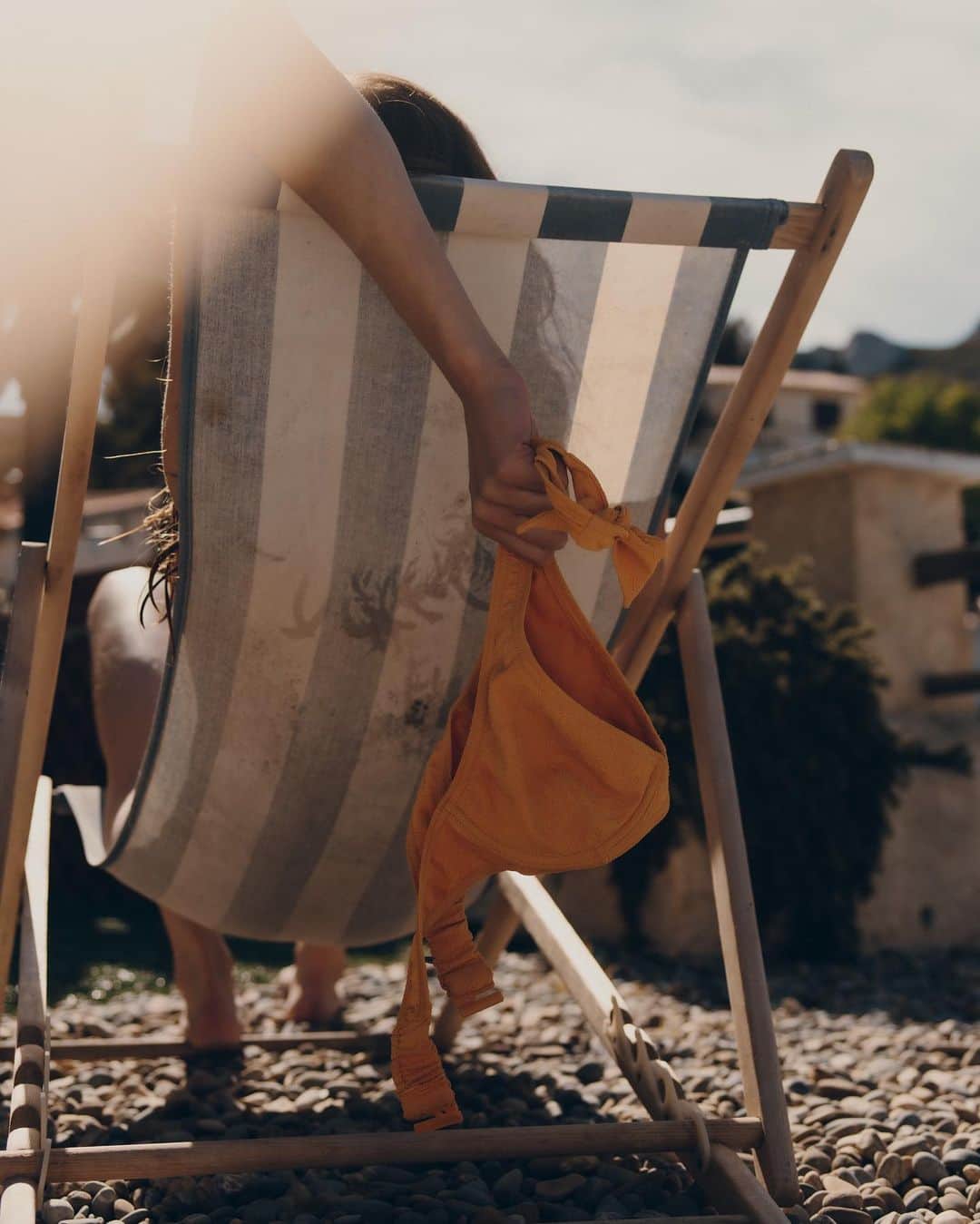 プリンセスタムタムさんのインスタグラム写真 - (プリンセスタムタムInstagram)「SUN THERAPY 🙌🏼  Focus sur notre haut de maillot Croisette et sa couleur jaune soleil. 🌞  Aimez-vous son tissu jacquard estival ?  ---  Focus on our Croisette swimsuit top and its sunny yellow color. 🌞  #Princessetamtam #Croisette #Bain #Swimwear #Summer #Inspiration #Beach #Sun」6月14日 1時00分 - princessetamtam