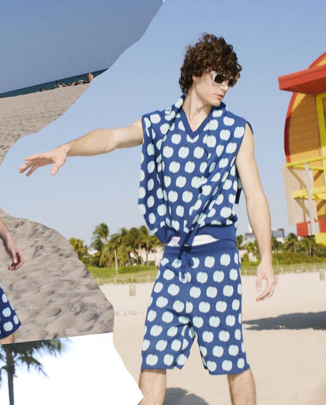 ベネトンのインスタグラム：「Summer is blowing on our contemporary patterns: big, extravagant and over the top as only Miami can be.  Shop the SS23 collection by @andreaincontri online and in store.  #Benetton」