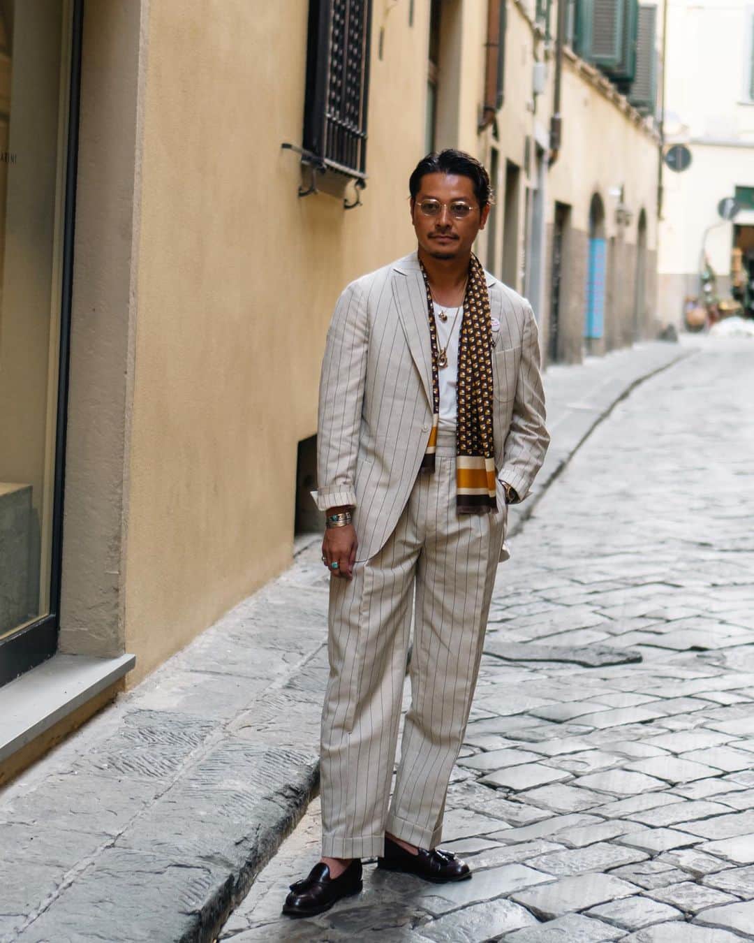 高田朋佳のインスタグラム：「Pitti Uomo day1.  #pitti104 #pittiuomo104 #avancer #mensfashion #suitstyle #modernclassic #sprezzatura」