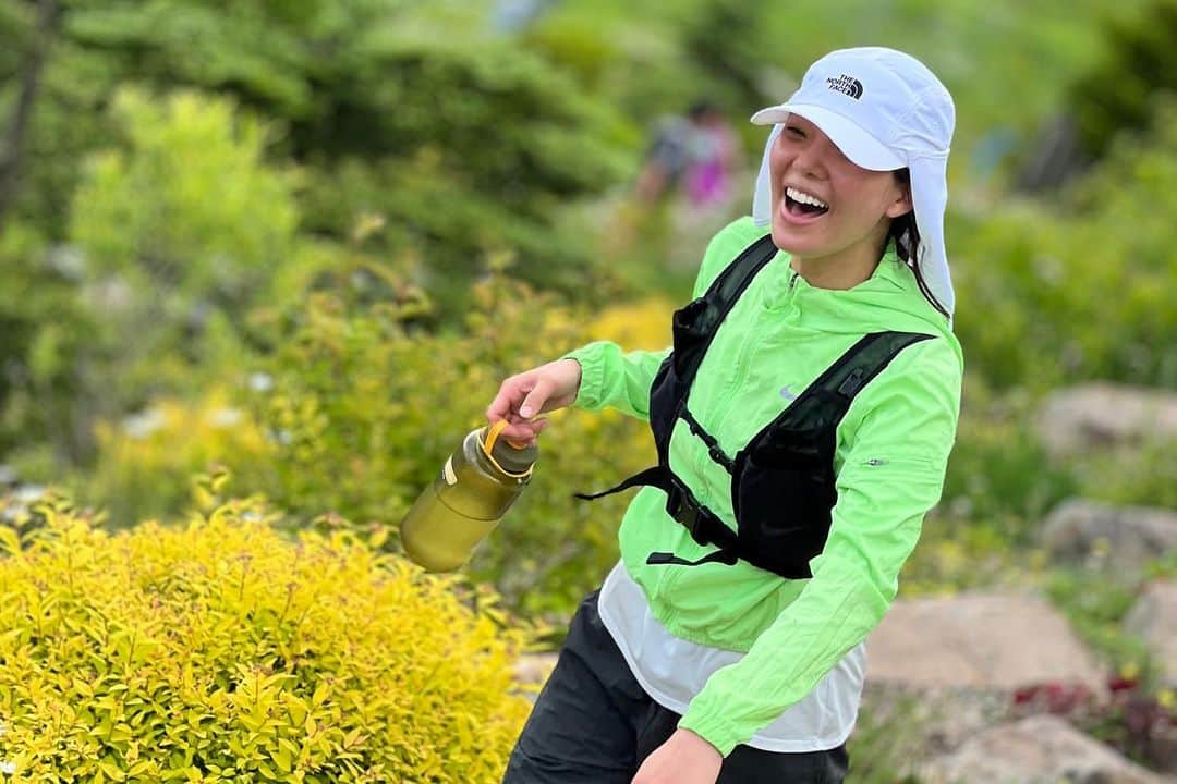 イム・セミさんのインスタグラム写真 - (イム・セミInstagram)「운탄고도 SKYRACE   지난 해 울릉도에서 함께 한 마라닉식구들과 쥬디런 은주감독님과 함께 다시 자연을 달렸습니다. 뜨거운 볕에서 함께 뛰고 응원해주신 분들 멋졌고 힘이 났습니다. 이렇게 달릴 수 있게 해주는 자연에게 무한한 감사를.   📷 명희언니 @bobae.jpg   #UTGD #SKYRACE #트레일러닝 #TrailRunning #마라닉 #쥬디런 #마라닉액터스 #굿러너컴퍼니 #운탄고도」6月13日 16時39分 - susemee