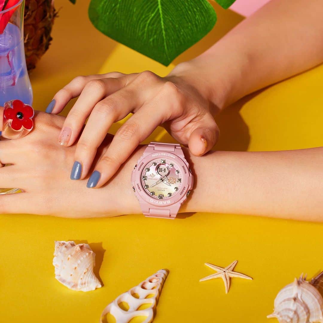 CASIO BABY-G Japan Officialさんのインスタグラム写真 - (CASIO BABY-G Japan OfficialInstagram)「カシオのサンゴ畑で育ったサンゴをモチーフにしたアクアプラネットコラボモデル🐡💕ピンクのベルトや鮮やかなグラデーションカラーの文字板が夏のおしゃれを華やかに✨ . BGA-320AQ-4AJR ￥16,500 *tax included . #BABY_G #babyg_jp #GSHOCK #G_SHOCK #watch #腕時計 #CASIO #レディースウォッチ #手元倶楽部 #手元くらぶ #腕時計くら部 #腕時計好き #防水ウォッチ #アクアプラネット #コラボ #バイオプラ #エコパッケージ #サンゴ礁  #savethecoral #savetheplanet #savetheocean #npo法人アクアプラネット #サンゴ保全活動 #BGA320」6月13日 16時41分 - babyg_jp