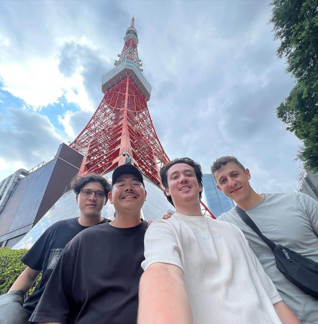 じゅんのインスタグラム：「今日は東京めっちゃ回った！！！  楽しかったぜぇー」
