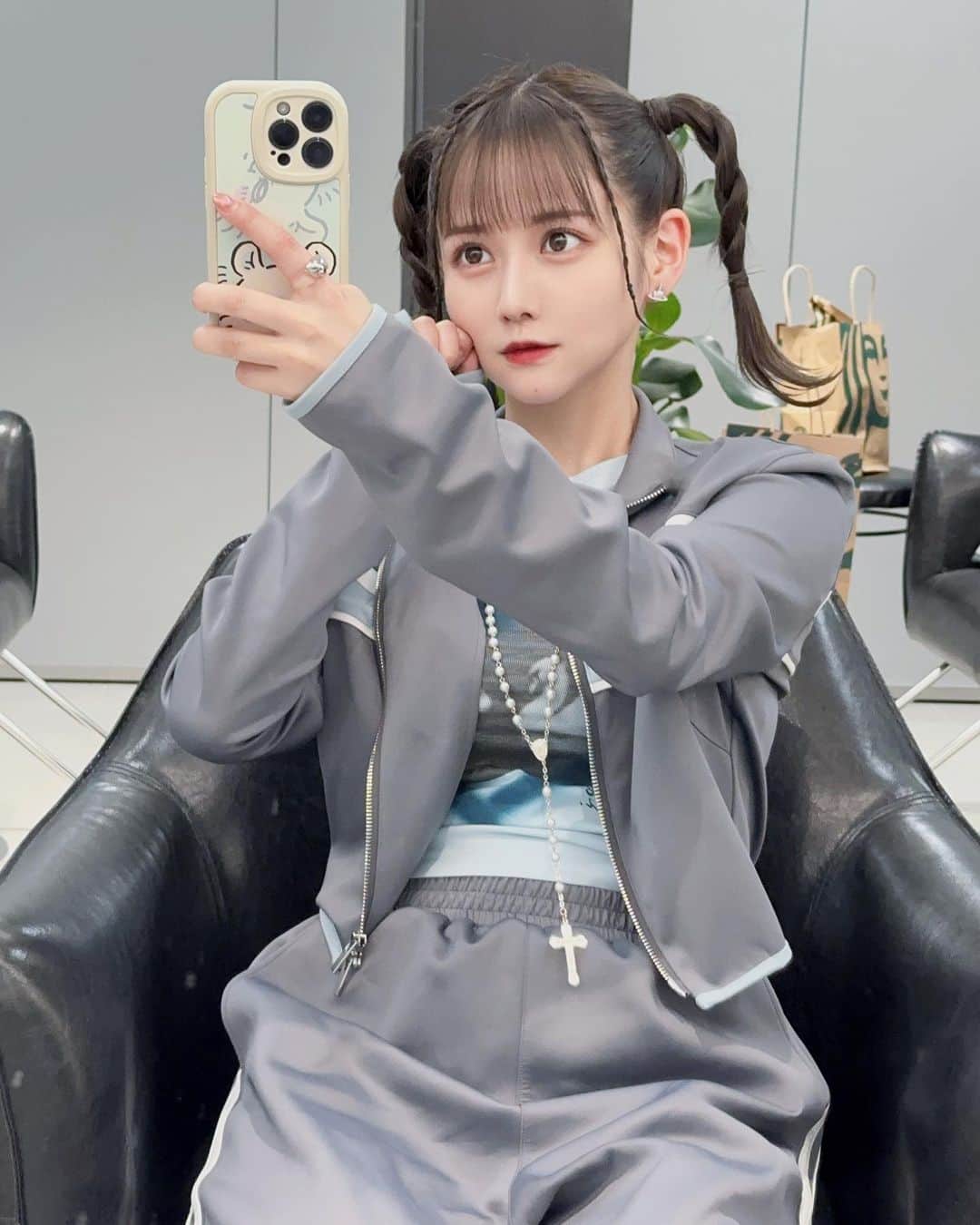 佐藤ノアのインスタグラム：「昨日の髪の毛あみあみ」