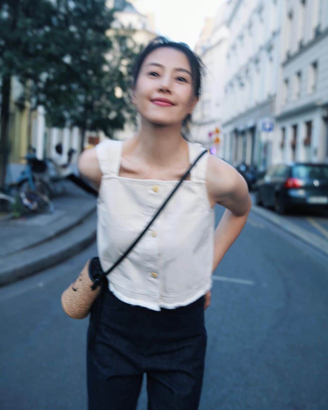 高圆圆のインスタグラム：「🍃#GOOTD」