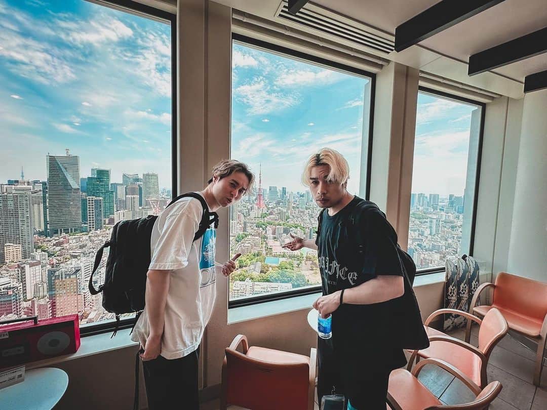 のインスタグラム：「【ラジオ出演情報📻 】  J-WAVE「THE KINGS PLACE」 6月度の火曜日を、  #NOISEMAKER が担当！  第二回は AG、YU-KIで お届けいたします！  THE KINGS PLACE J-WAVE  本日、6/13(火) 25:00-26:00   https://radiko.jp/share/?t=20230606250000&sid=FMJ   #kp813 #jwave」