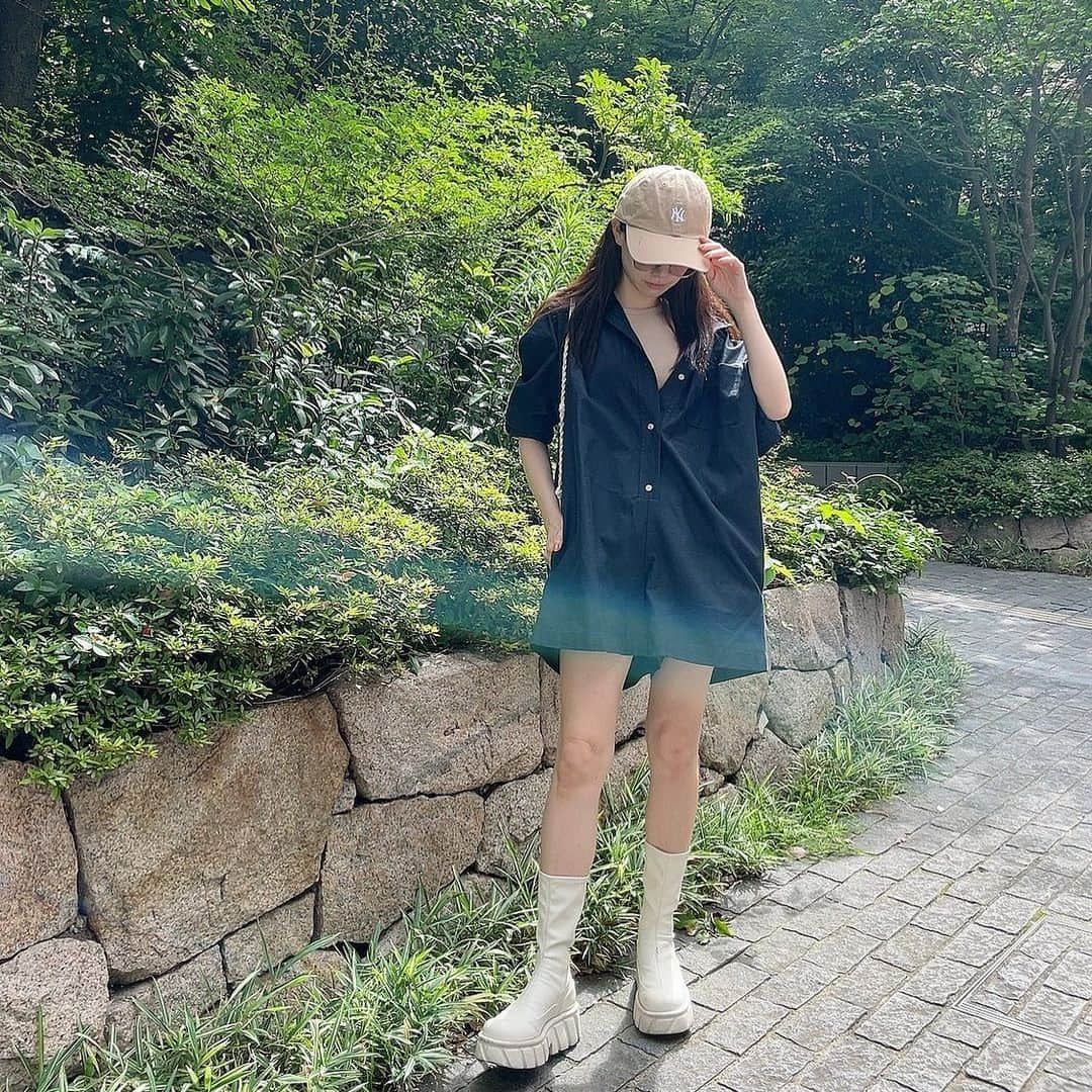 藤澤友千菜さんのインスタグラム写真 - (藤澤友千菜Instagram)「🌿 雨だったり、夏くらい暑かったり☀️ 体調は皆様大丈夫ですか⁇ あたしは元気に日々稽古をしているよ♡ 🌿 いよいよ15日から舞台本番だあっっ ポコチャ配信も変わらずやってるよ✌️ ＊ #searoomlynn #fashion #model #japan  #newera #photography  #シールームリン #ロンパース #ニューエラ #コーデ #ゆち服 #ゆちな #藤澤友千菜」6月13日 19時15分 - yuchina1207