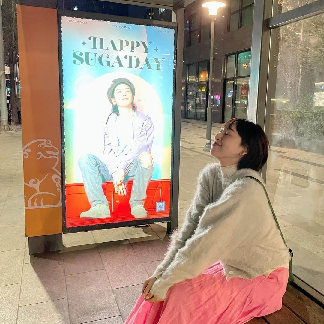 音月桂さんのインスタグラム写真 - (音月桂Instagram)「Happy 10th anniversary. 10年間走り続けてくれてありがとぉ！！ 방탄소년단을 만나서 행복해.  아포방포💜  2023.6.13  ※いつかの推し事写真を添えて…  #방탄데뷔10주년축하해　 #BTS10thAnniversary #10yearswithBTS #613」6月13日 19時22分 - keiotozuki_official