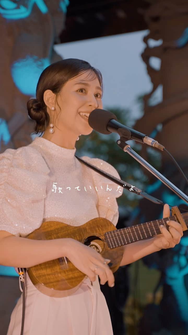 かーなーのインスタグラム：「⁡ ⁡ 潮風 / 奏絵  映画「なんでかねー鶴見」エンディングテーマ曲 @nandekane.tsurumi  ⁡ 奏絵 LIVE 2023〜潮風〜 in 福州園 okinawa ⁡ 🎸 @yoshimi_katayama_1987  🎸 @kozue.fukumoto  🎹 @minashirakawa  🪘  @chikoritmo  ⁡ 🎥 by @kohei__toma   潮風、みんな聴いてくれてる？？☺️☺️ ⁡ #奏絵」