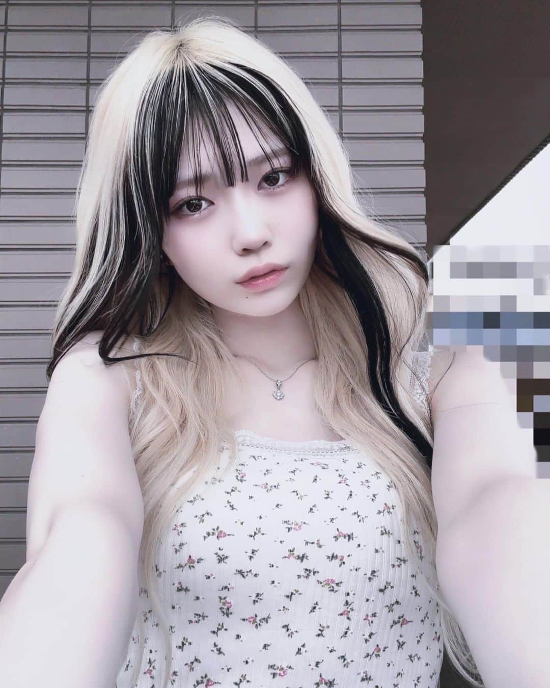 謝花南のインスタグラム：「ぁち」