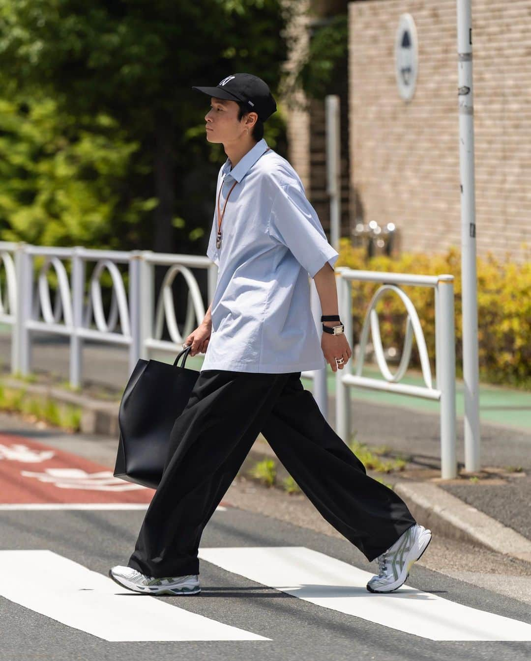 Ryoさんのインスタグラム写真 - (RyoInstagram)「My 9 styling ideas for summer🚶‍♂️🚶‍♂️🚶‍♂️  Which one do you like the best?  Let me know at the comment or sharing it;)✍️  ----------------------------------------- Ryo Takashima ⚪︎Youtube : Ryo Takashima で検索🔍 ⚪︎select shop  → @plus81.official  ⚪︎brand → @the_clesste  -----------------------------------------  #arcteryx #vega #ryotakashima #yoketokyo #ssstein #daiwapier39 #interim #therow #newbalance #streetstyle #streetfashion #fashion #outfit #hyke #porter #therow #kanemasa #plus81 #blurhmsrootstock  #blurhms #sagenation #asics #kikokostadinov #herill #studionicholson #sagenation #outfit #穿配不重样 #每日穿搭 #日系穿搭 #我最爱的服装品牌」6月13日 20時28分 - ryo__takashima