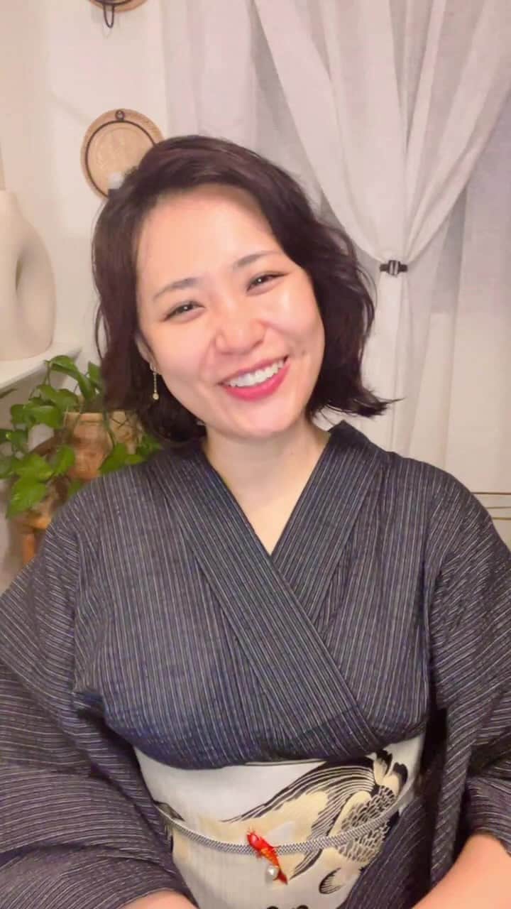 二宮愛のインスタグラム：「【ぽ組のお部屋🧸】vol.10  今日も部屋着の浴衣で失礼。 お題「これって家だけ？」  ライブの後にビールに砂糖ためしたけど、おいしかったわよ！  ________________ #aininomiya #二宮愛」