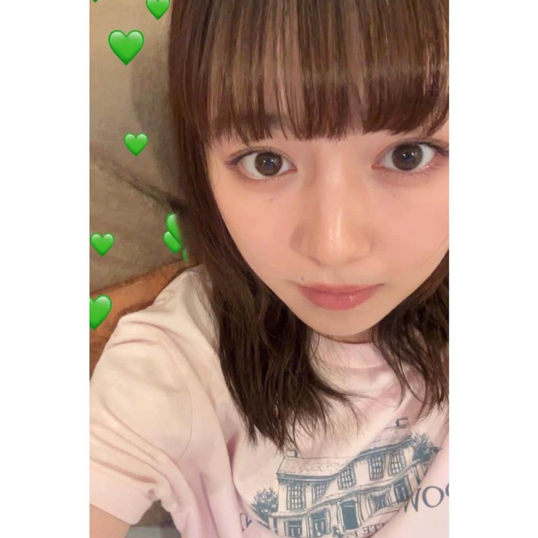 神野友亜のインスタグラム：「最近、甘露寺蜜璃さんと目の下のほくろが一緒なことに気づきました‼︎ うっすらですが、うれしいですっっっ。  鬼滅の刃で、無一郎と甘露寺さんが一番好きなので毎週楽しみが倍増です。  皆さんもみてますか？👀」