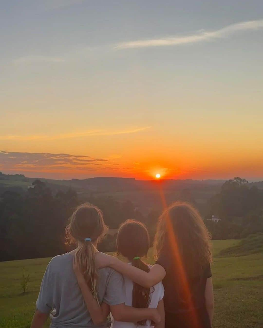 ジゼル・ブンチェンさんのインスタグラム写真 - (ジゼル・ブンチェンInstagram)「Família ❤️ Family」6月13日 21時15分 - gisele