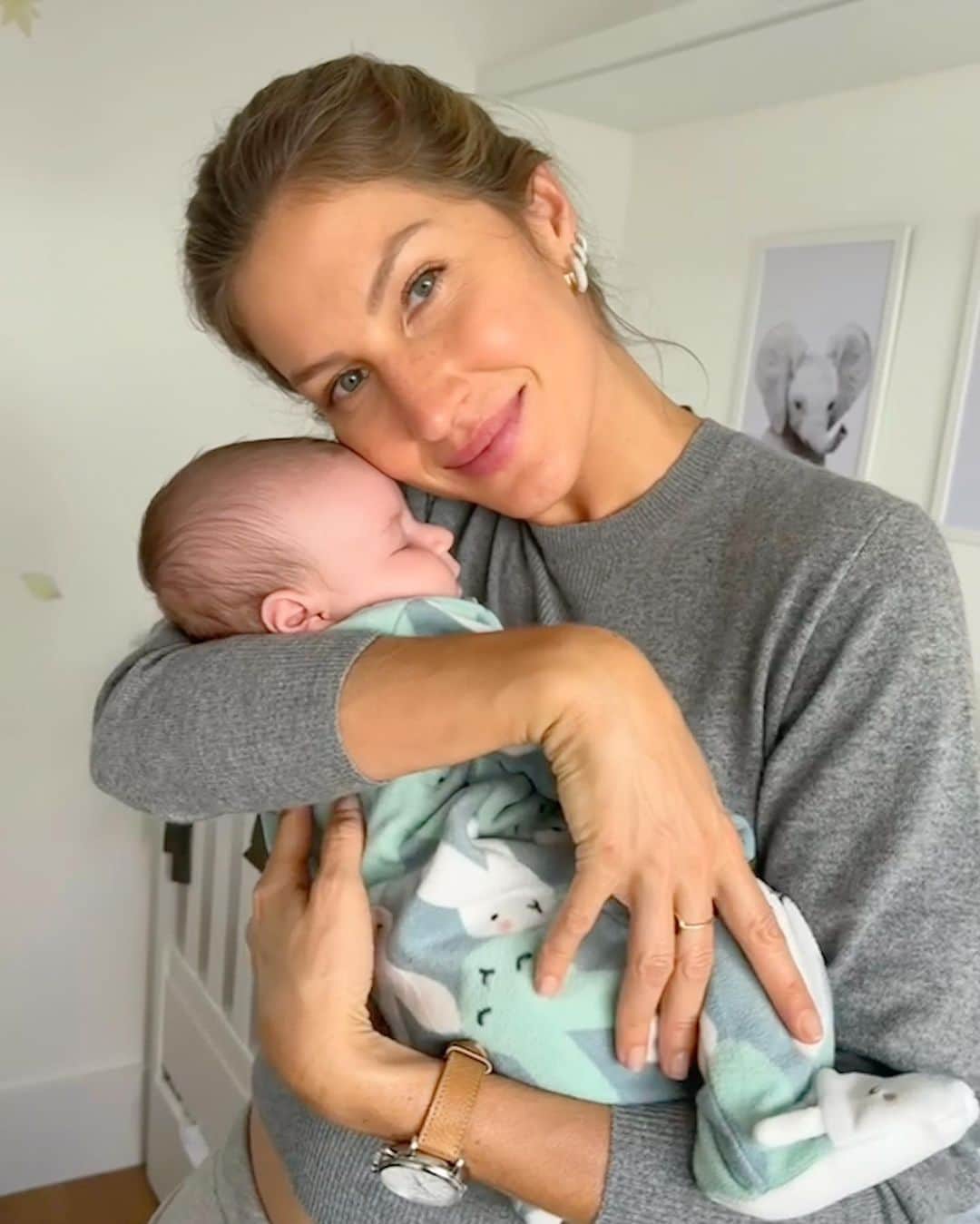 ジゼル・ブンチェンのインスタグラム：「Família ❤️ Family」