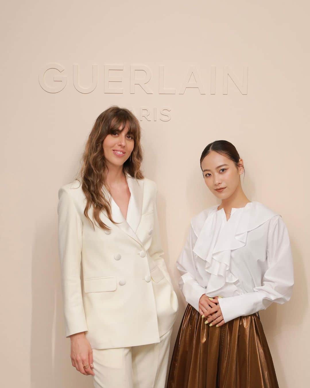 Miyuさんのインスタグラム写真 - (MiyuInstagram)「@guerlain のメイクアップクリエイティブディレクターの　@violette_fr が来日したイベントに参加させて頂きました✨  とっても大人な上品感がある"ルージュ　ジェ　ナチュラリー　コレクション"の中でも15番のリップが特にお気に入りでした♪💄  7月15日に新メイクアップコレクション発売になります🫶是非チェックして下さいね♪  Hair&make up @arisa_muramiya   #GuerlainMakeup #ゲラン  #ルージュジェ #オンブルジェ #ナチュラリーコレクション #pr　　 @guerlain」6月13日 21時24分 - miyudance_