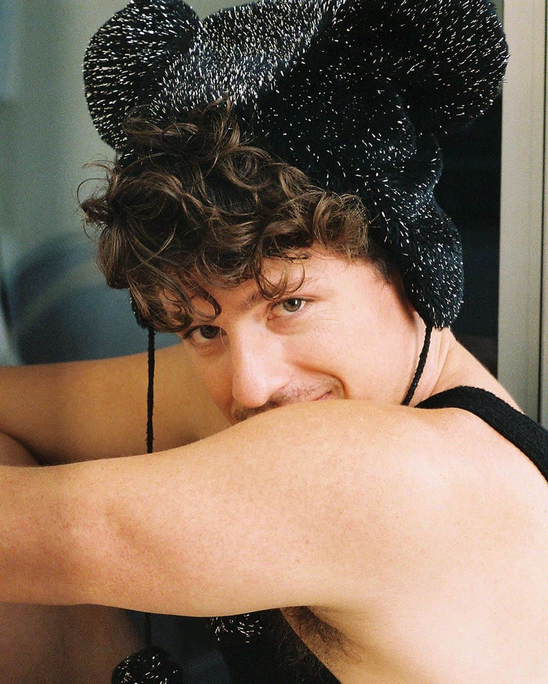 チャーリー・プースさんのインスタグラム写真 - (チャーリー・プースInstagram)「INTERVIEW MAG OUT NOW! @interviewmag」6月13日 22時10分 - charlieputh