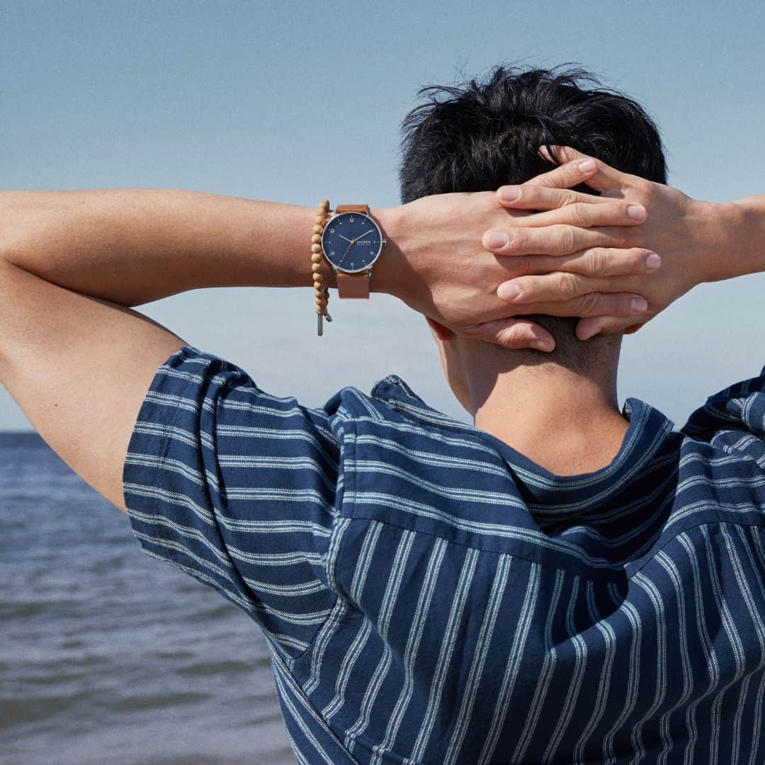 のインスタグラム：「Celebrate Dad. Shop our Father’s Day gift guide at SKAGEN.com.」